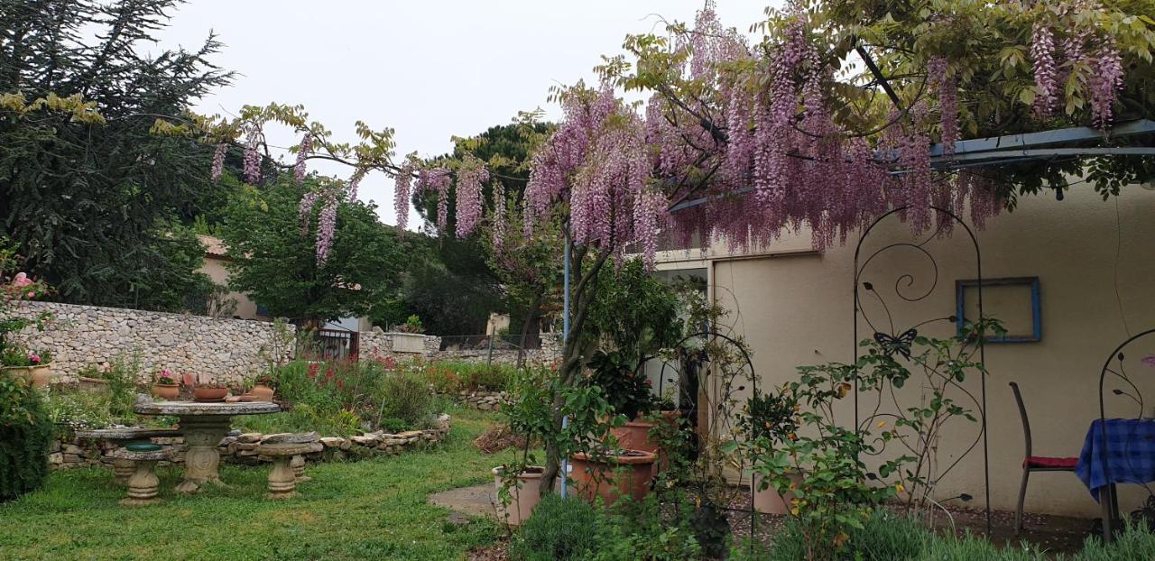 Pause Couleur Lavandula Roussas Екстер'єр фото